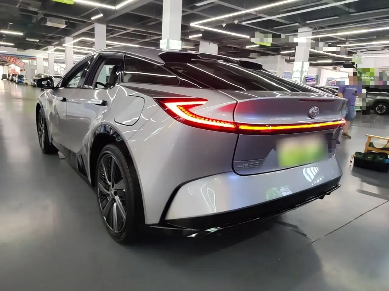 Toyota bZ5 2025 Model 550 PRO — миниатюра 4