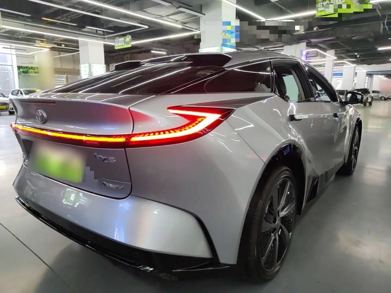 Toyota bZ5 2025 Model 550 PRO — миниатюра 6