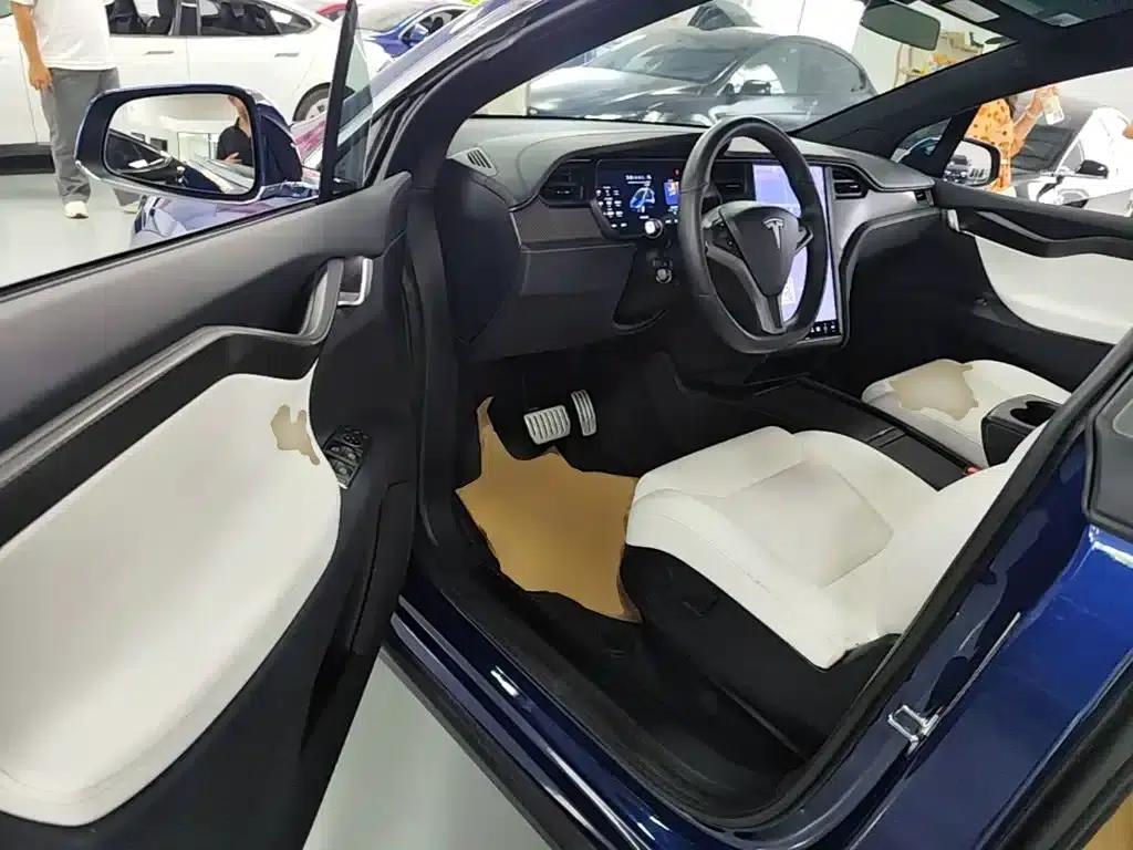 2019 Model X Performance Edition — миниатюра 16