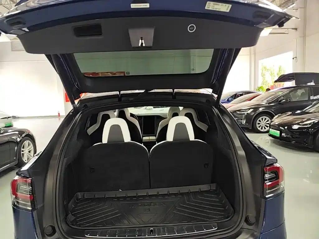 2019 Model X Performance Edition — миниатюра 19