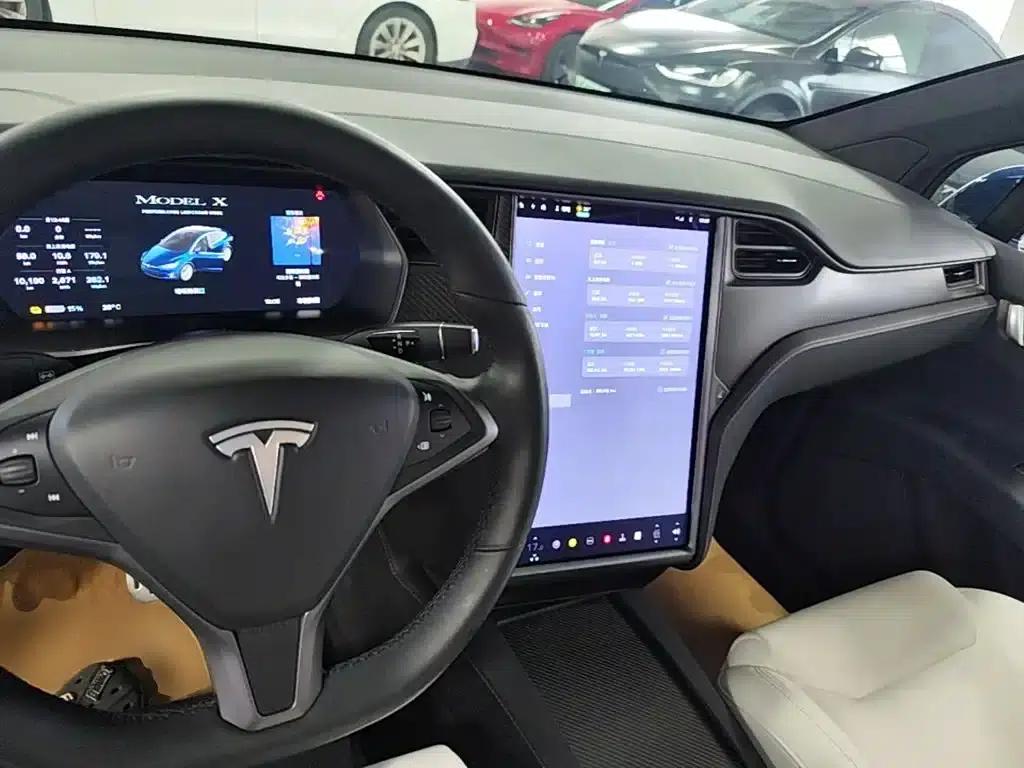 2019 Model X Performance Edition — миниатюра 10
