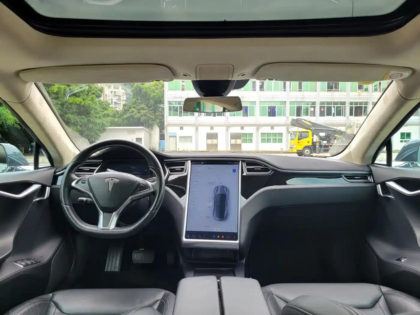 2016 Model S 90D — миниатюра 14