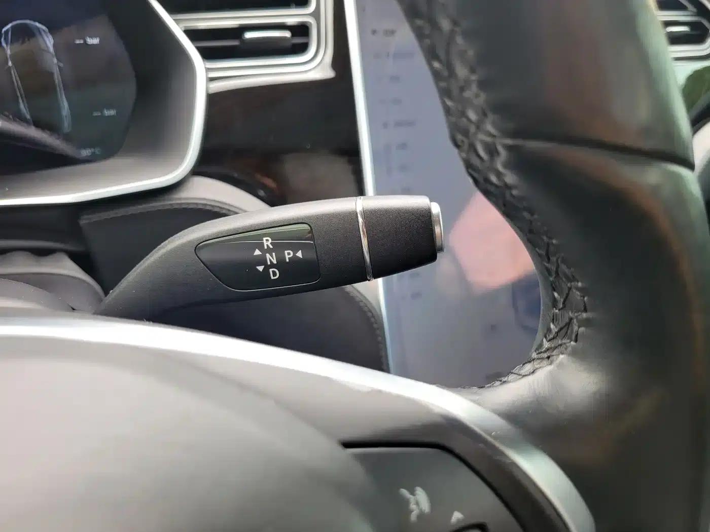2016 Model S 90D — миниатюра 17