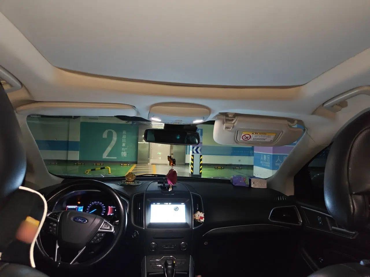 Ford Edge 2016 EcoBoost 245 Two-Wheel-Drive Titanium 7-Seater — миниатюра 18