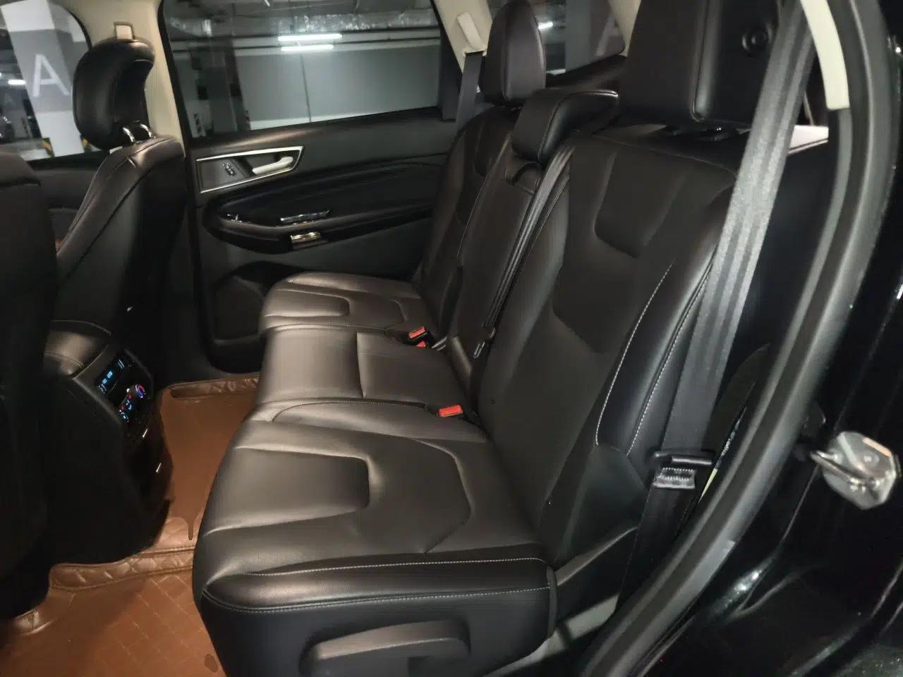 Ford Edge 2016 EcoBoost 245 Four-Wheel Drive Titanium 7-Seater — миниатюра 17