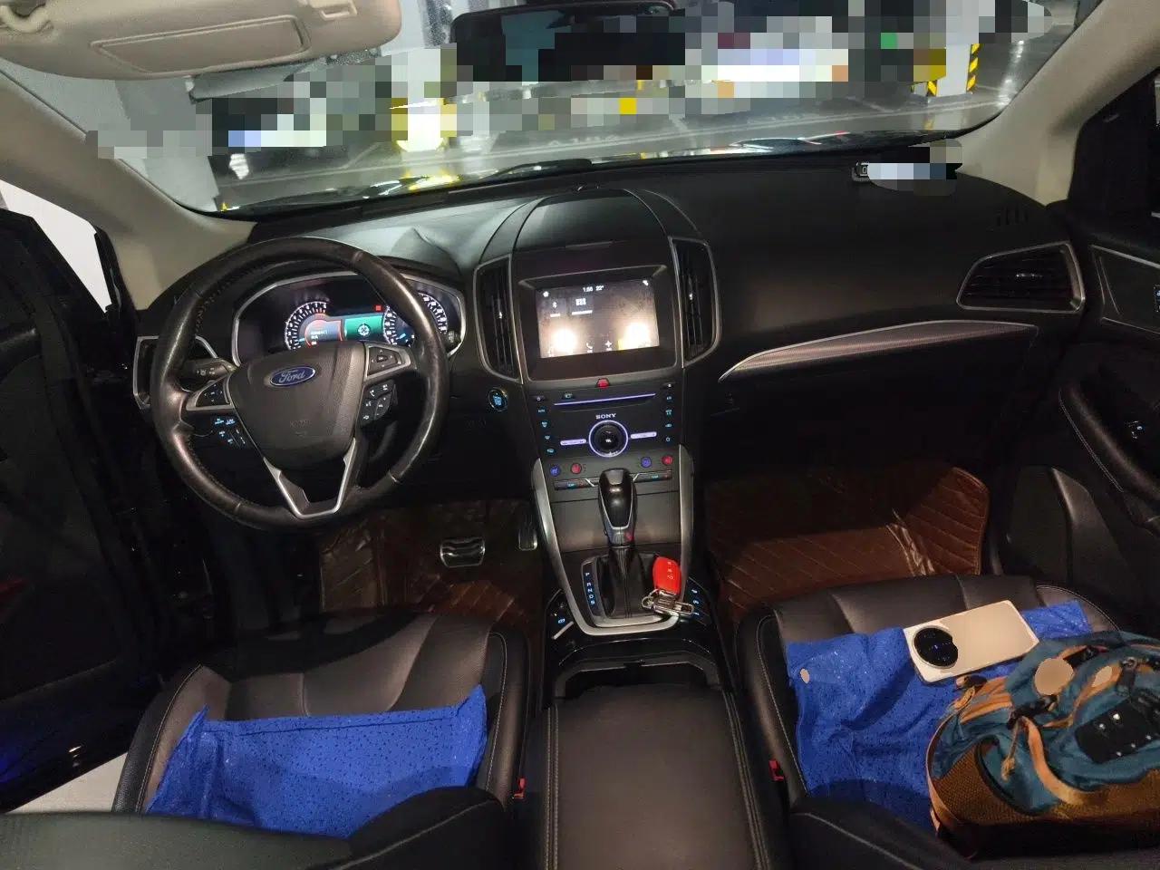 Ford Edge 2016 EcoBoost 245 Four-Wheel Drive Titanium 7-Seater — миниатюра 9