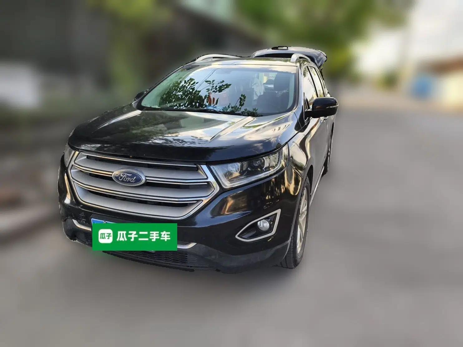 Ford Edge 2016 EcoBoost 245 Two-Wheel-Drive Titanium 7-Seater — миниатюра 1