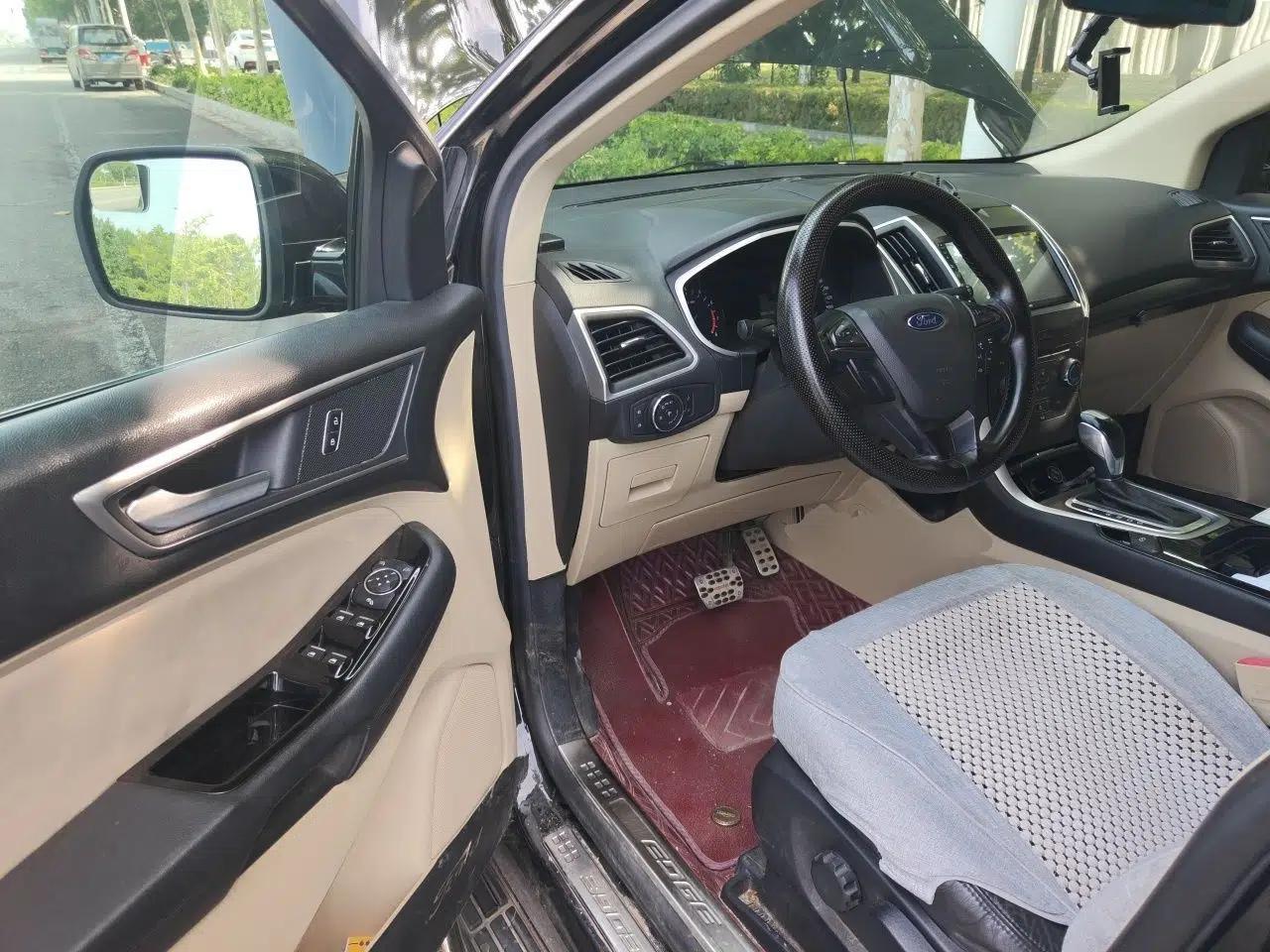 Ford Edge 2015 2.0T GTDi Two-Wheel-Drive Elite Edition — миниатюра 16