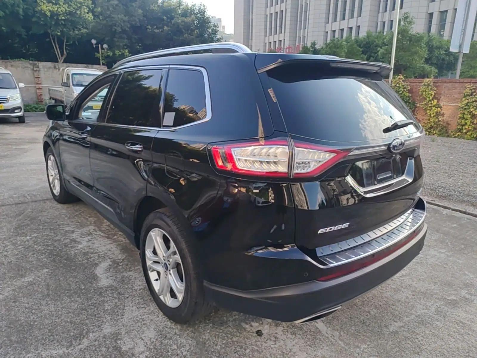 Ford Edge 2018 EcoBoost 245 Two-Wheel-Drive Titanium 7-Seater China V Standard — миниатюра 4