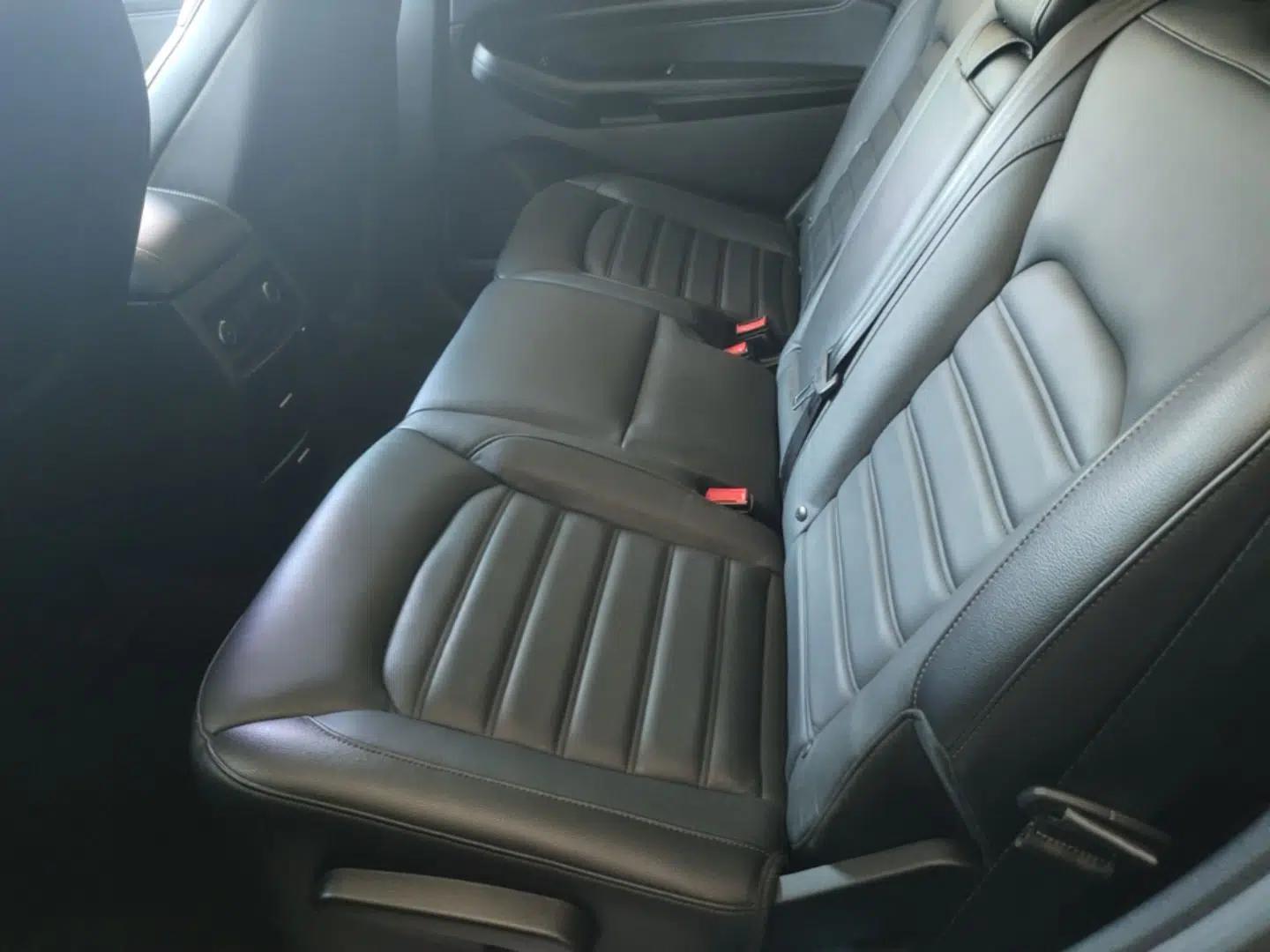 Ford Edge 2018 EcoBoost 245 Two-Wheel-Drive Titanium 7-Seater China V Standard — миниатюра 20