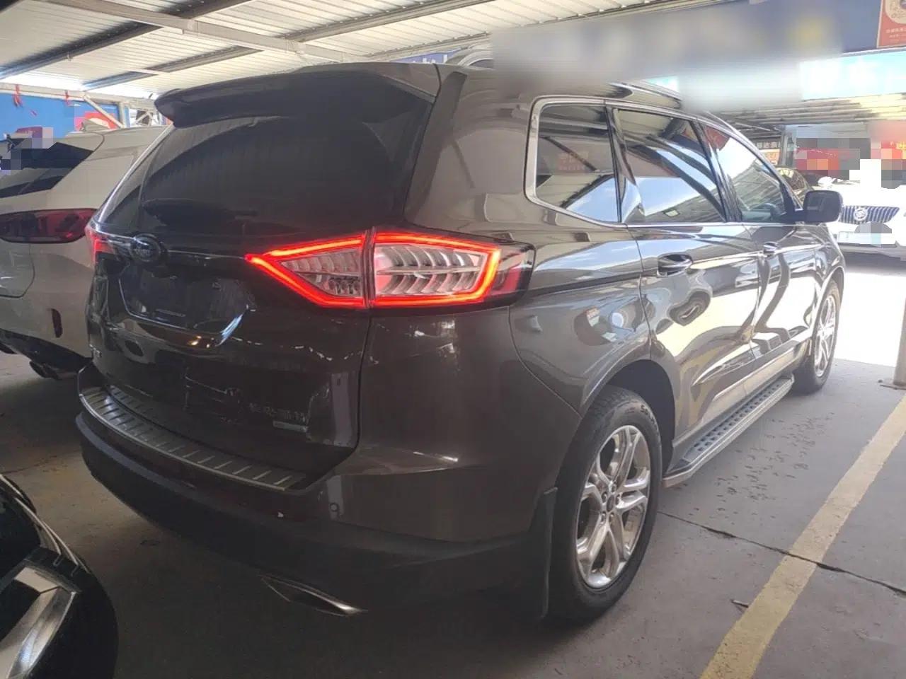 Ford Edge 2018 EcoBoost 245 Two-Wheel-Drive Titanium 7-Seater China V Standard — миниатюра 6