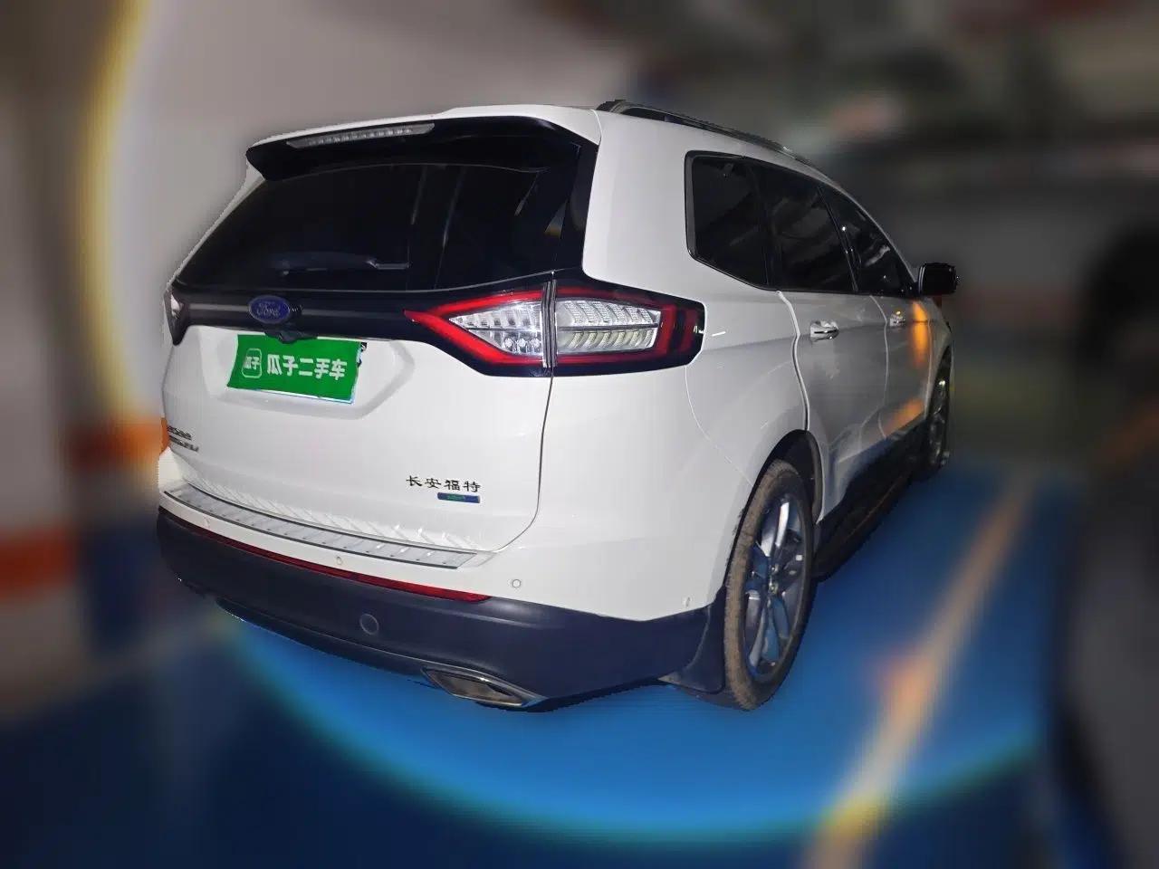 Ford Edge 2015 2.0T GTDi Four-Wheel Drive Prestige Model — миниатюра 6