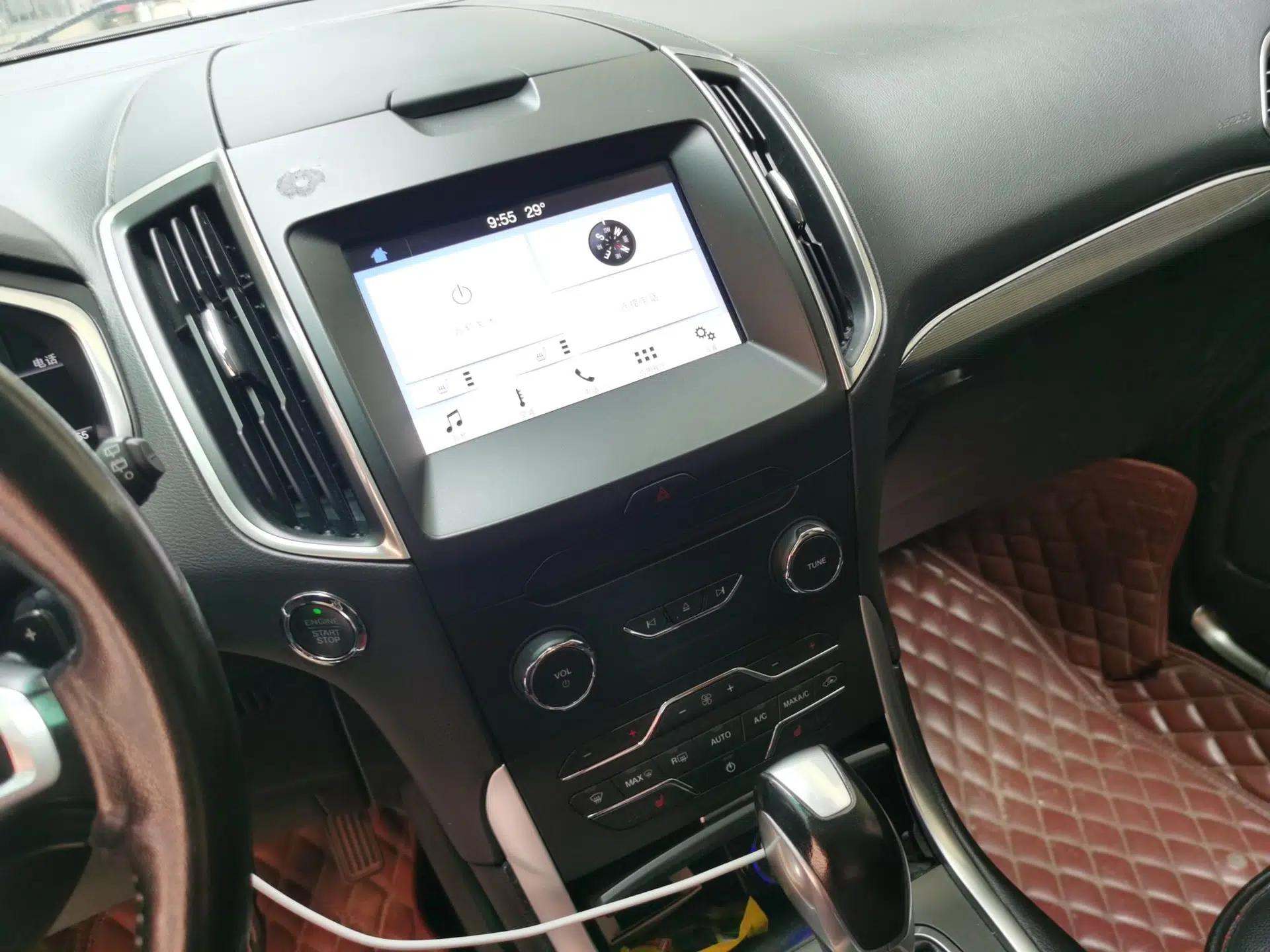 Ford Edge 2016 EcoBoost 245 Two-Wheel-Drive Titanium 7-Seater — миниатюра 13