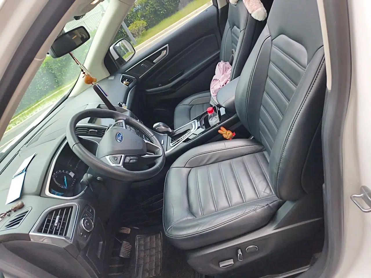 Ford Edge 2018 EcoBoost 245 Two-Wheel-Drive Titanium 7-Seater China V Standard — миниатюра 15