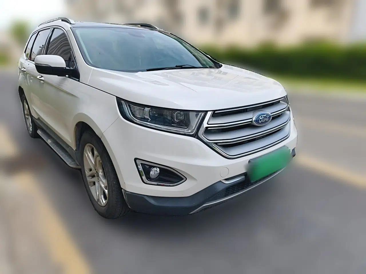 Ford Edge 2018 EcoBoost 245 Two-Wheel-Drive Titanium 7-Seater China V Standard — миниатюра 3