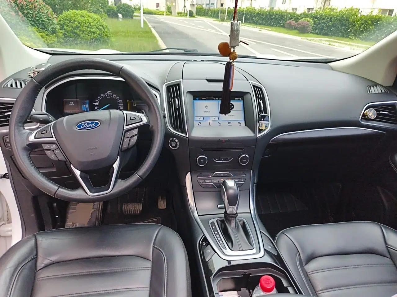 Ford Edge 2018 EcoBoost 245 Two-Wheel-Drive Titanium 7-Seater China V Standard — миниатюра 9
