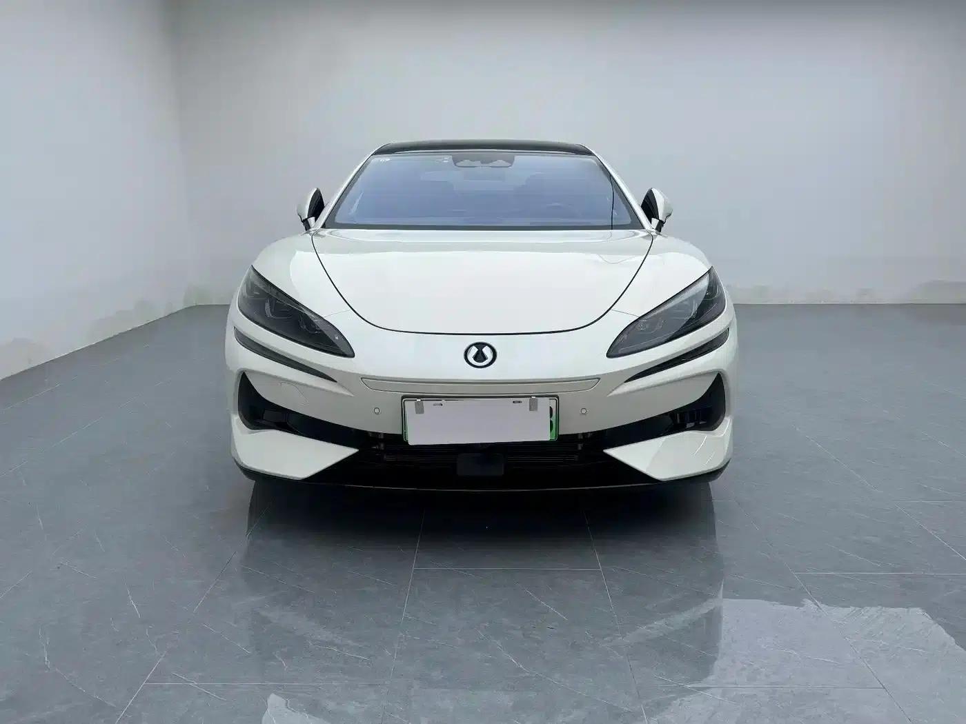 Denza Z9 2024 Model 1100km AWD Max Edition — миниатюра 2