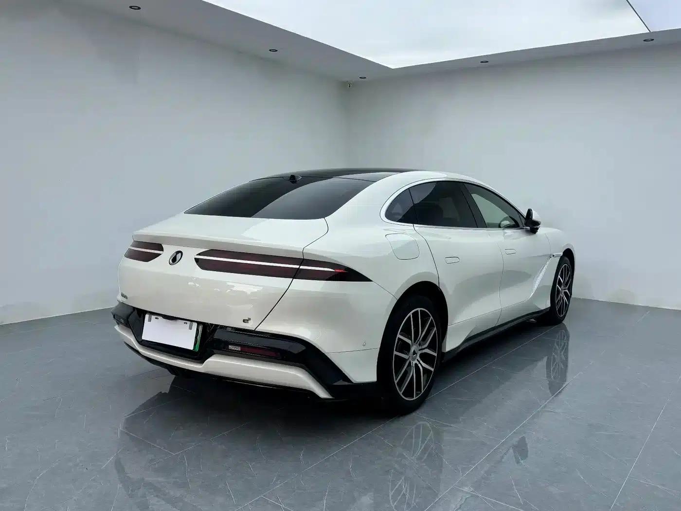 Denza Z9 2024 Model 1100km AWD Max Edition — миниатюра 13