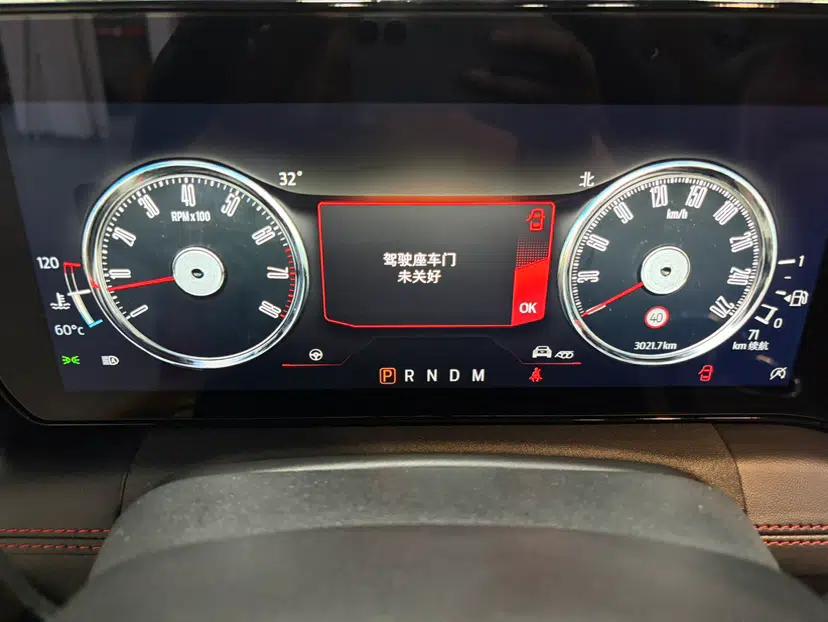 Ford Mustang 2024 2.3T EcoBoost Convertible Sport Edition — миниатюра 13