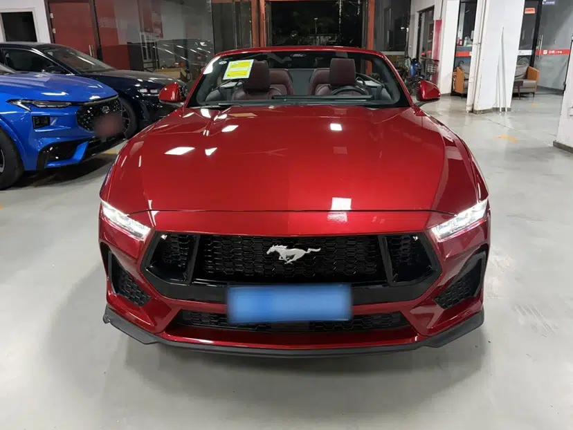 Ford Mustang 2024 2.3T EcoBoost Convertible Sport Edition — миниатюра 3