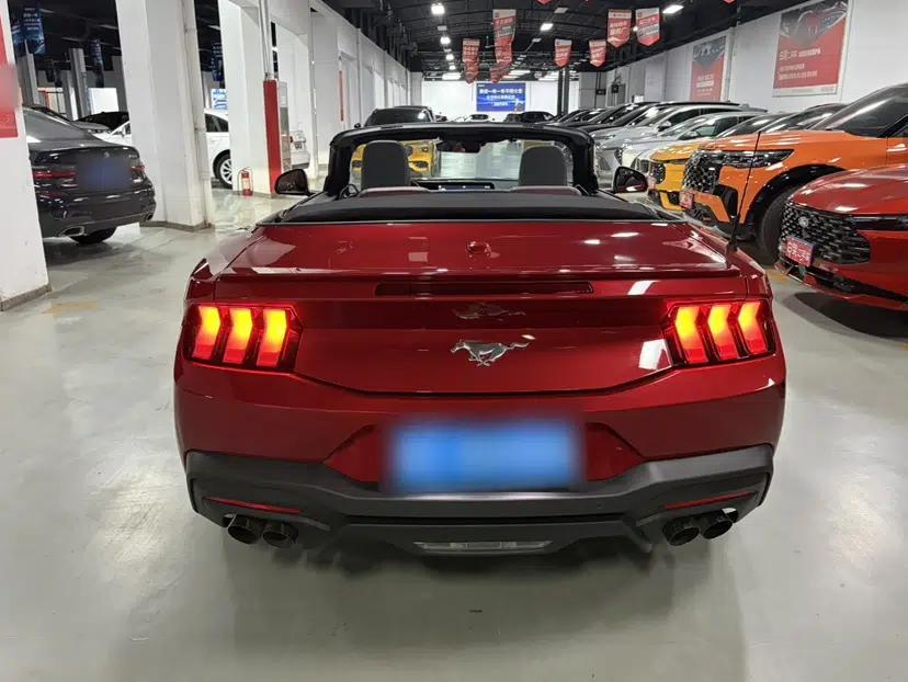 Ford Mustang 2024 2.3T EcoBoost Convertible Sport Edition — миниатюра 10