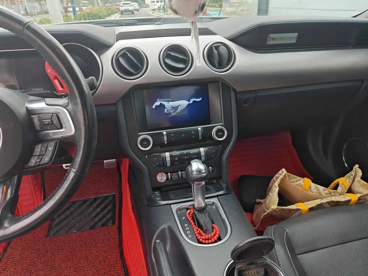 Ford Mustang 2022 Mustang 2.3T, automatic transmission, 4 seats — миниатюра 13