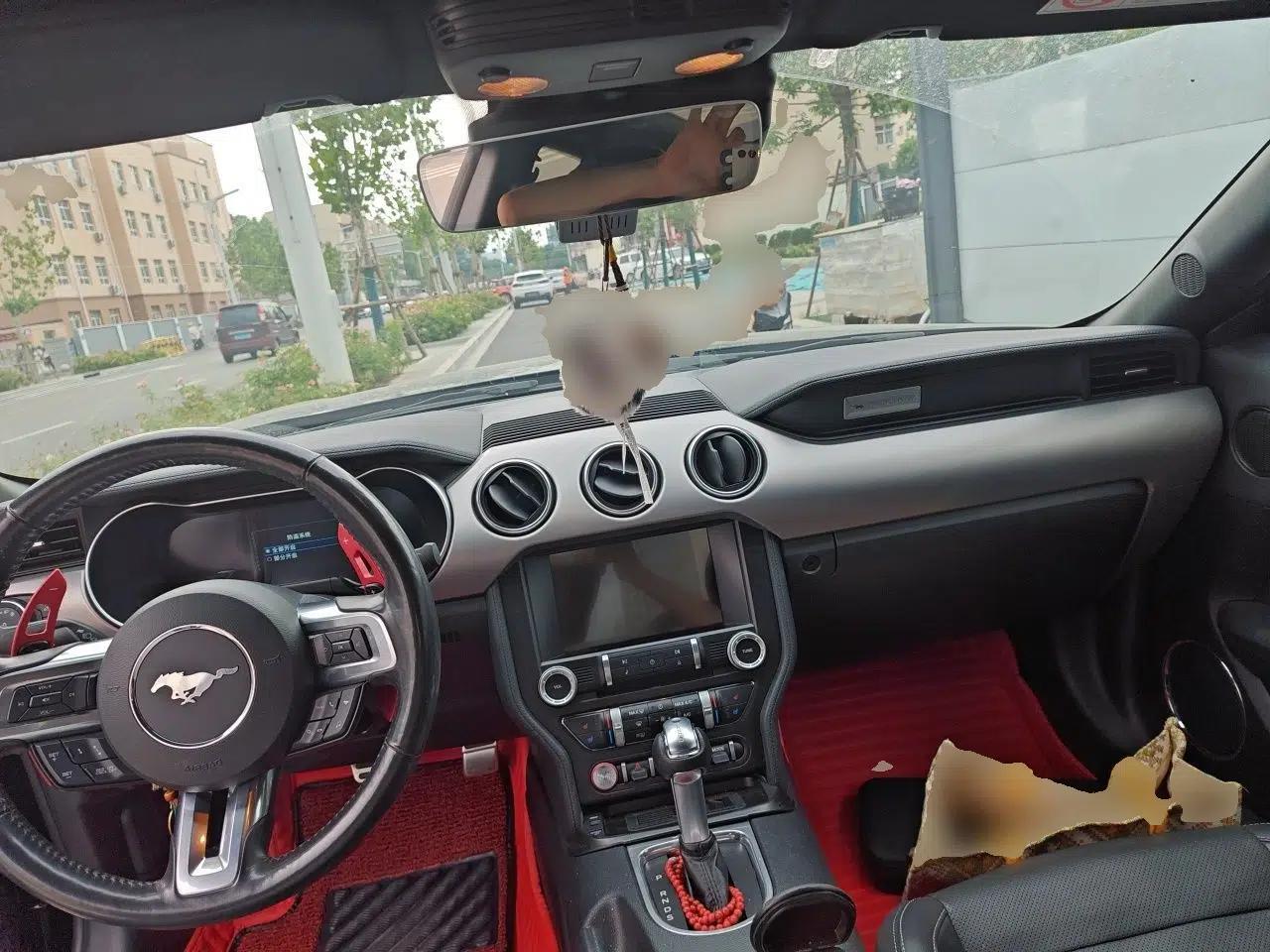 Ford Mustang 2022 Mustang 2.3T, automatic transmission, 4 seats — миниатюра 9