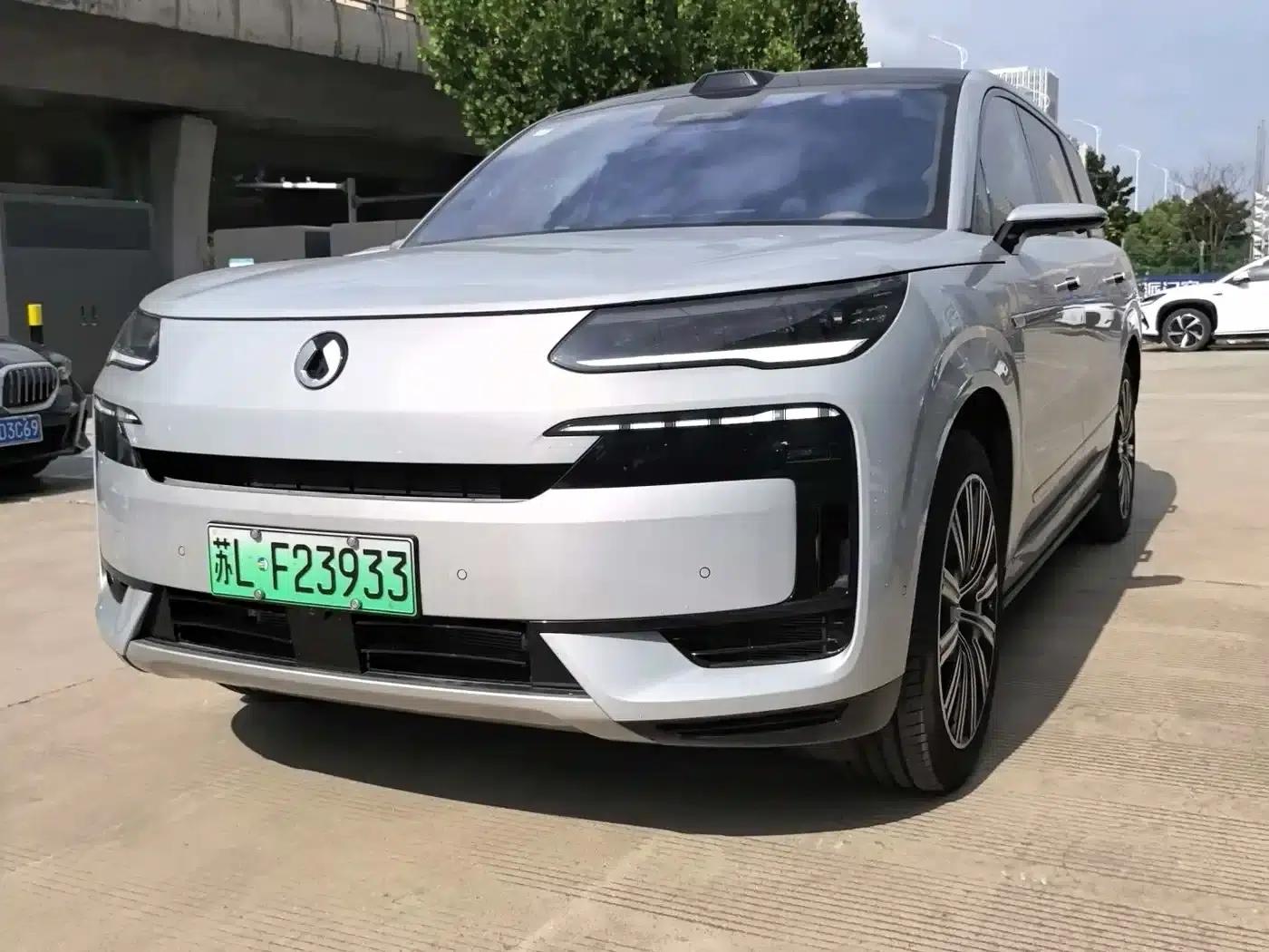 Denza N9 2025 Flagship Edition — миниатюра 1