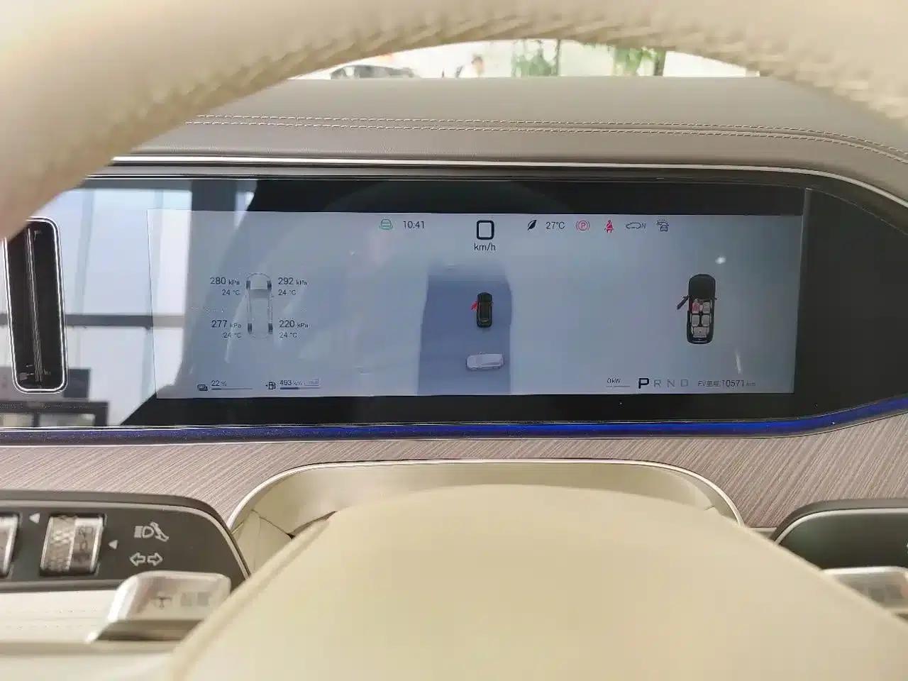 Denza N9 2025 Flagship Edition — миниатюра 5