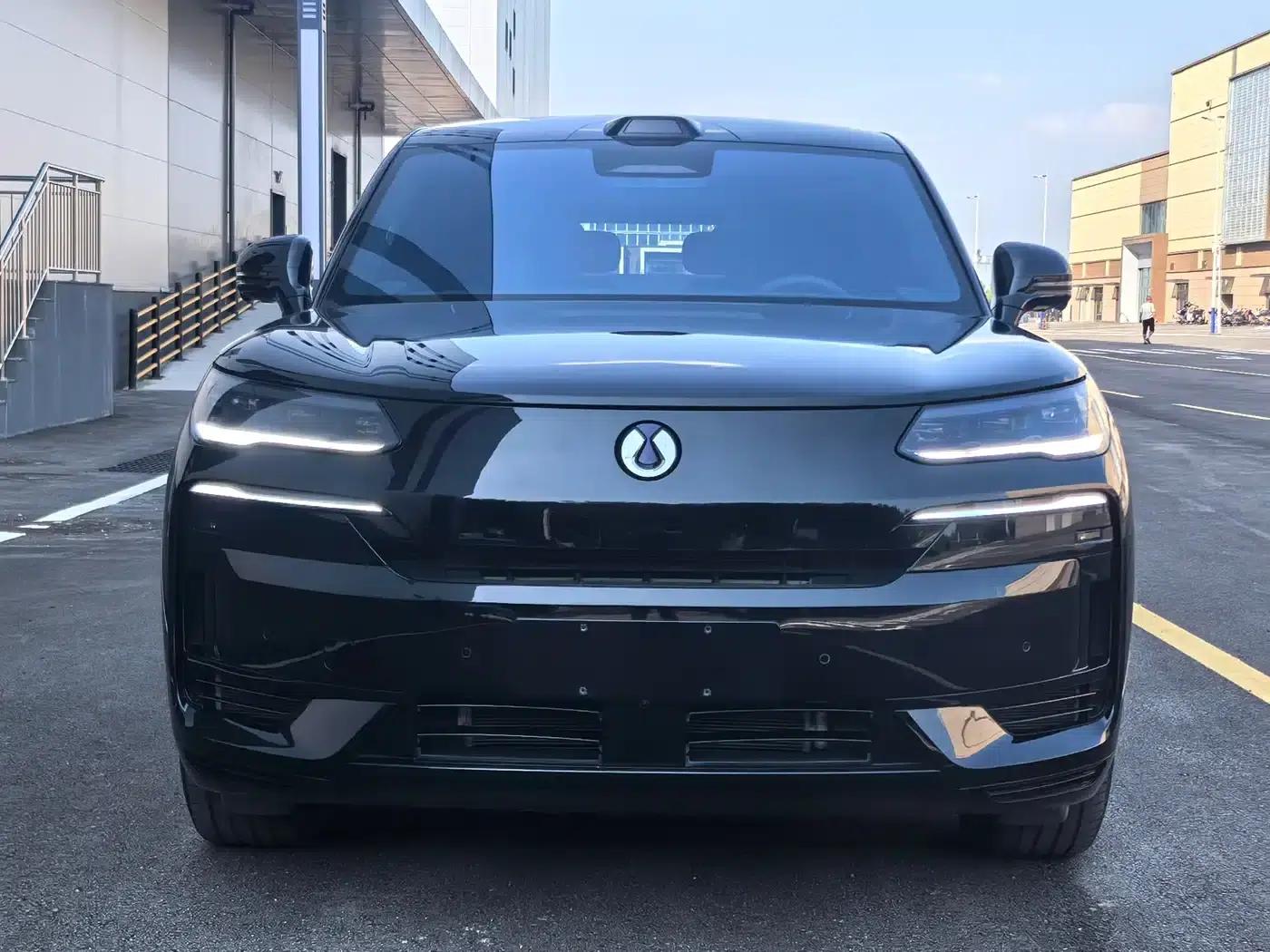 Denza N9 2025 Premium Edition — миниатюра 2