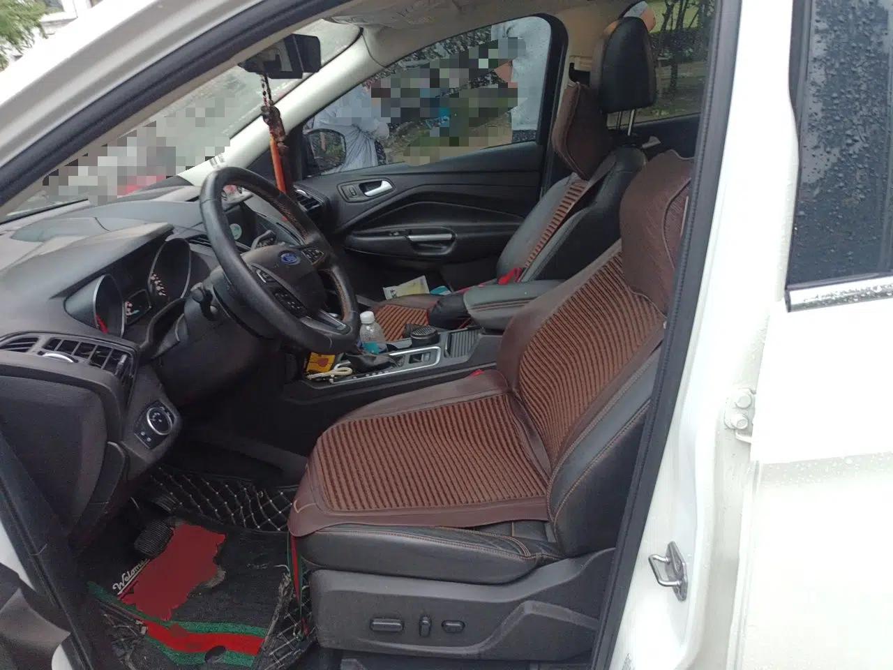 Ford Kuga 2017 EcoBoost 245 Four-Wheel-Drive Sport Model — миниатюра 15