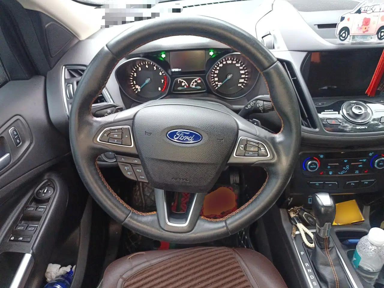 Ford Kuga 2017 EcoBoost 245 Four-Wheel-Drive Sport Model — миниатюра 10