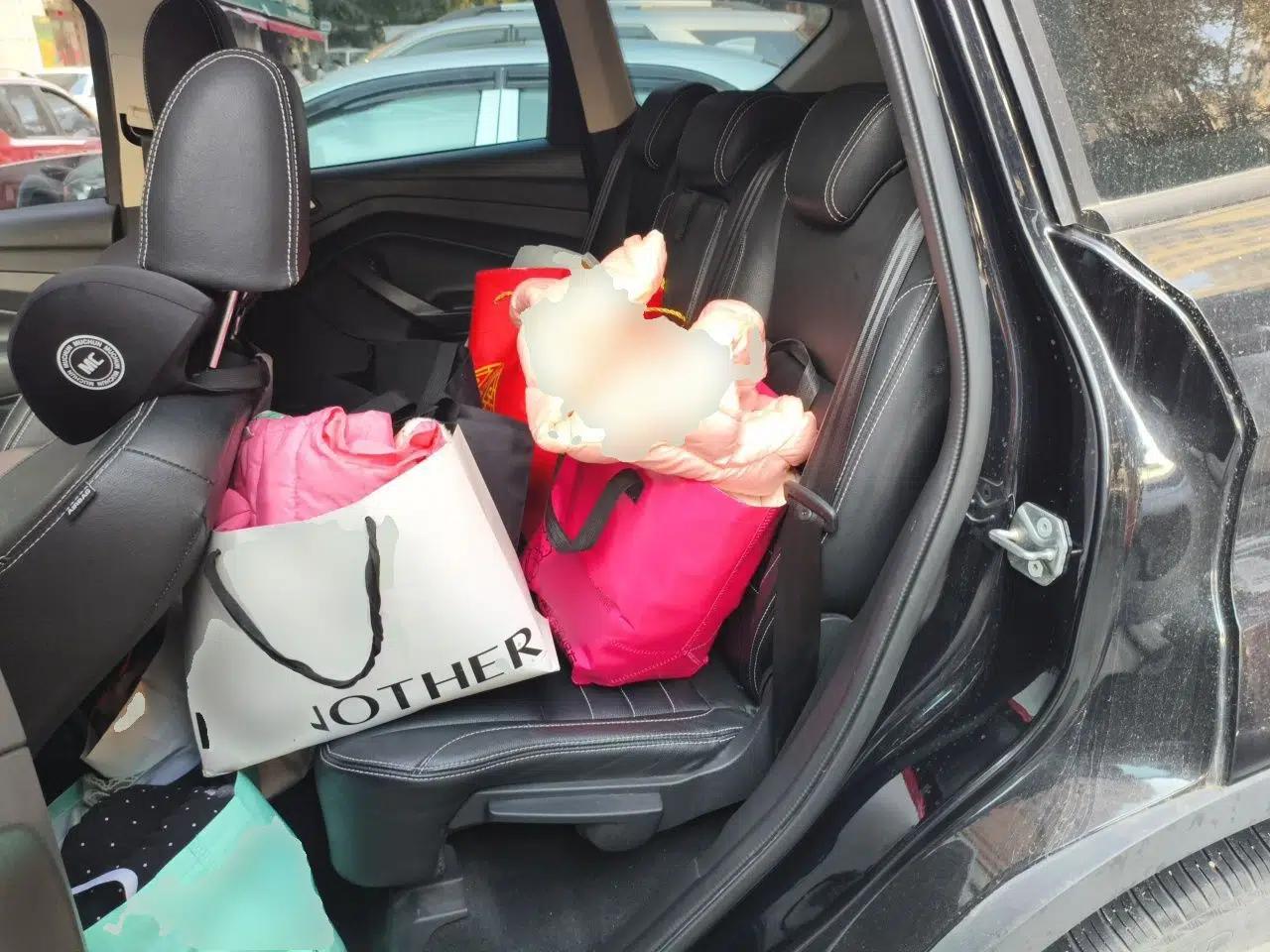 Ford Kuga 2015 1.5L GTDi Two-Wheel-Drive Comfort Model — миниатюра 17