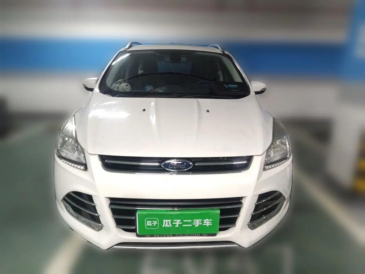 Ford Kuga 2013 1.6L GTDi Two-Wheel-Drive Trend Model — миниатюра 2