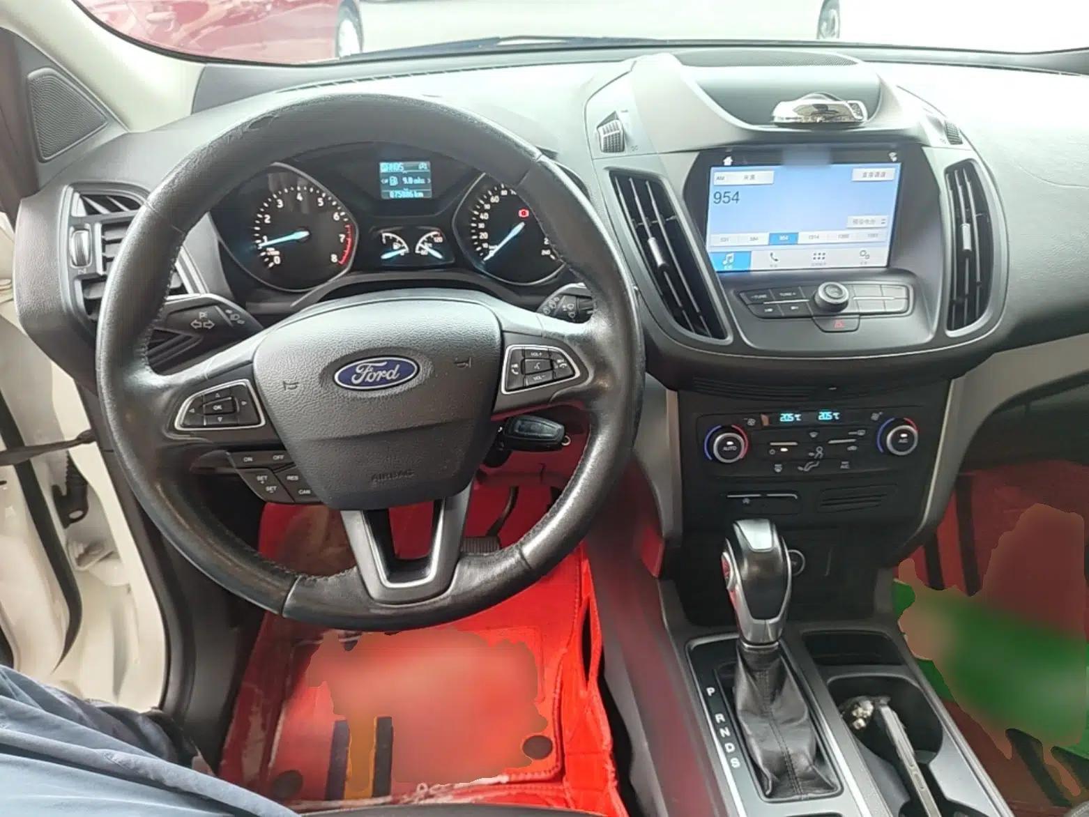 Ford Kuga 2019 EcoBoost 180 Two-Wheel-Drive Platinum Edition China VI Standard — миниатюра 12