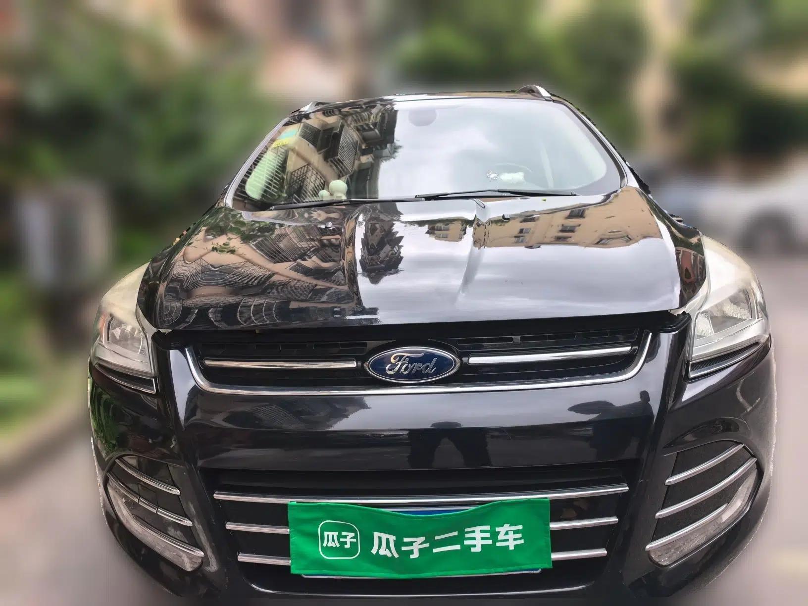 Ford Kuga 2015 1.5L GTDi Four-Wheel-Drive Elite Model — миниатюра 2