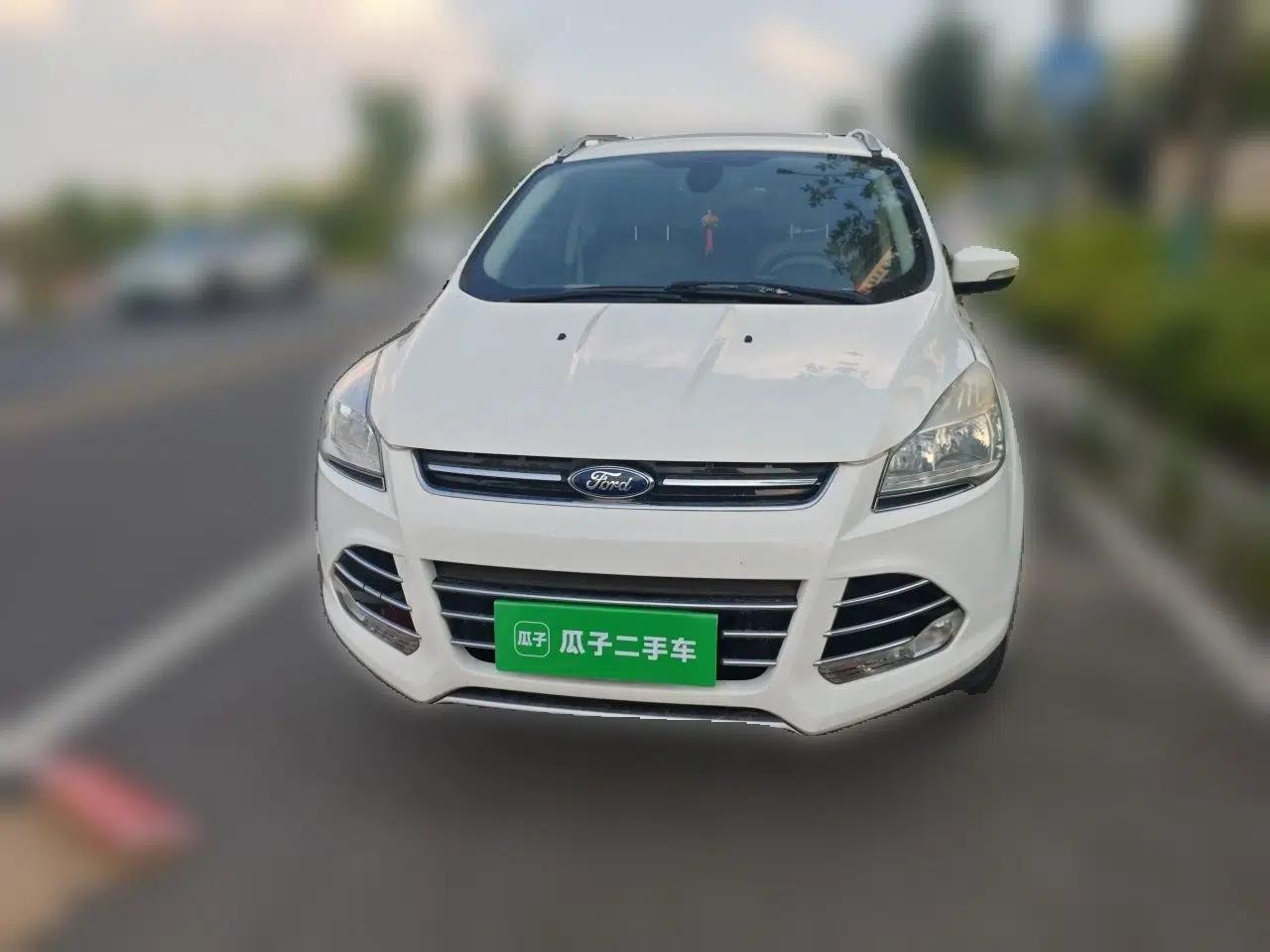 Ford Kuga 2013 1.6L GTDi 4x4 Elite Model — миниатюра 2