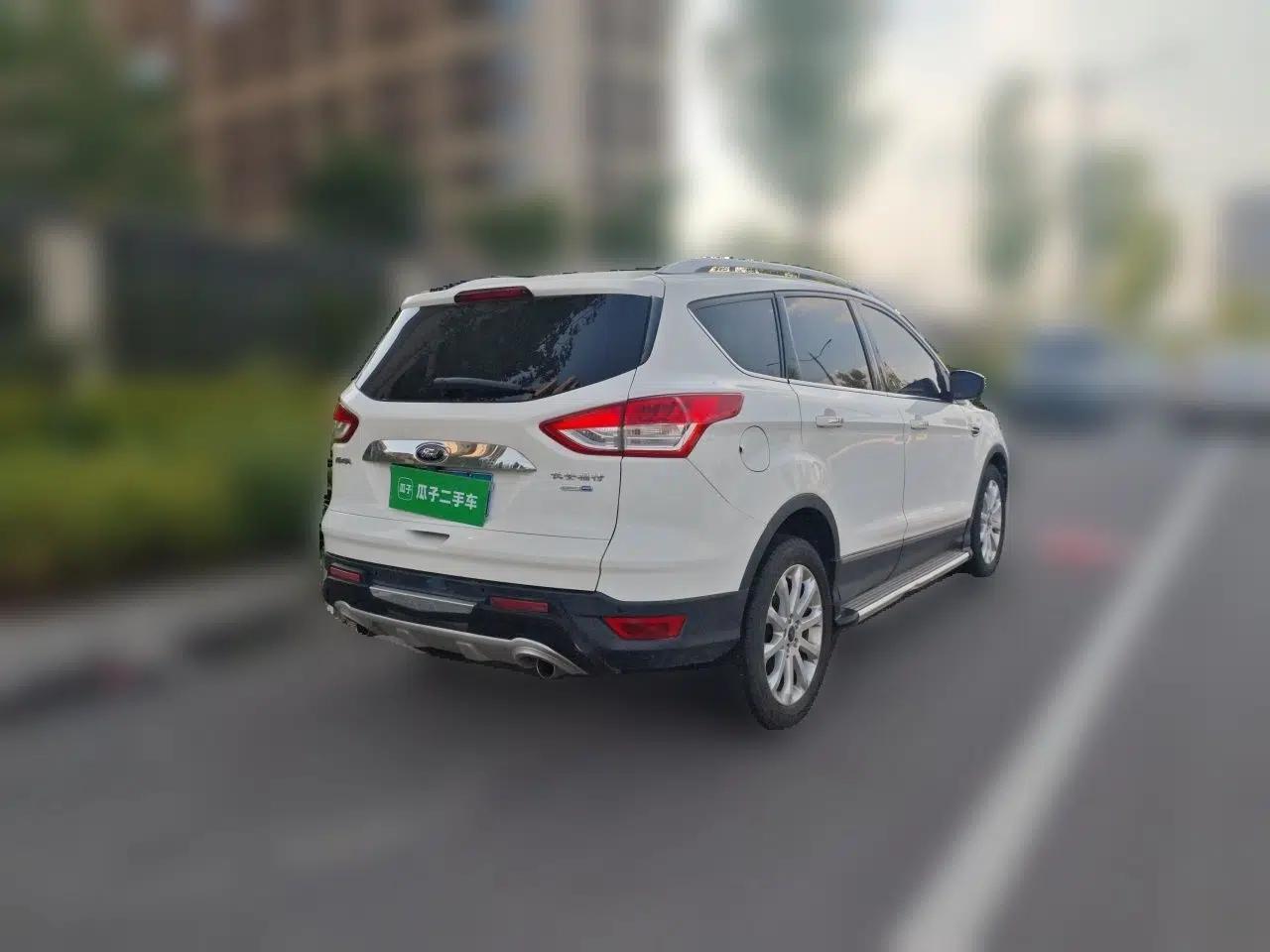 Ford Kuga 2013 1.6L GTDi 4x4 Elite Model — миниатюра 6