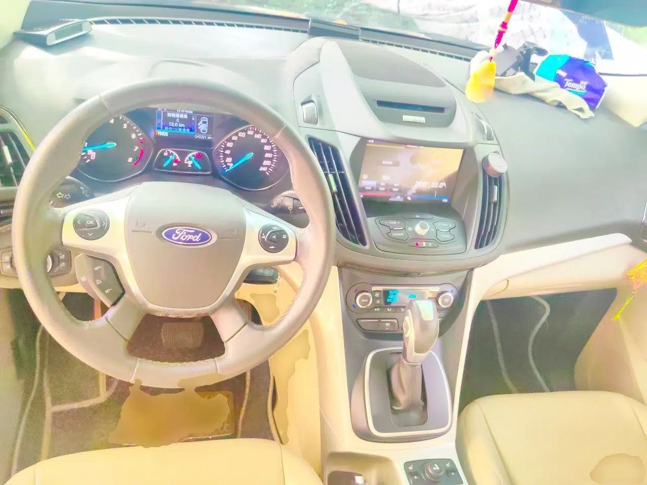 Ford Kuga 2013 2.0L GTDi Four-Wheel-Drive Elite Model — миниатюра 9
