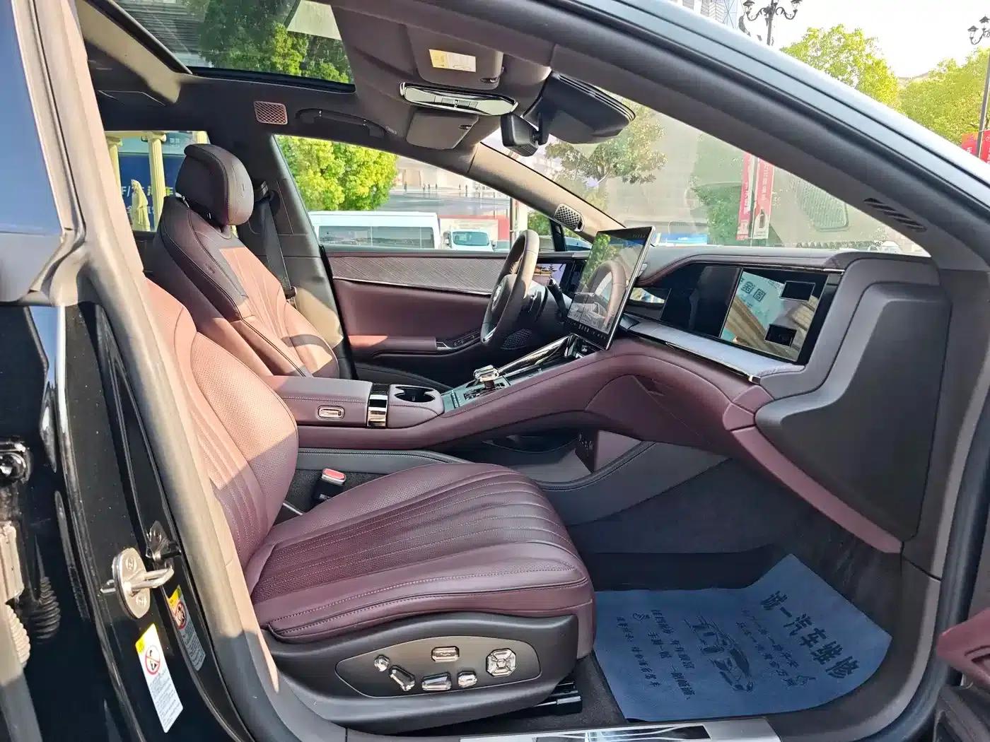 Denza Z9 GT 2024 1100 AWD Ultra Edition — миниатюра 10