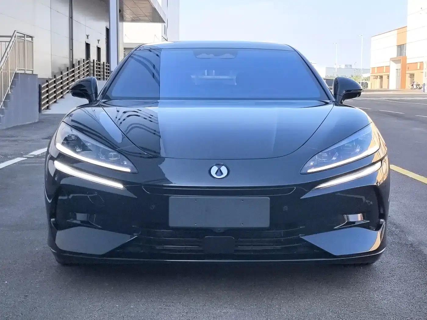 Denza Z9 GT 2024 1100 AWD Max Edition — миниатюра 2