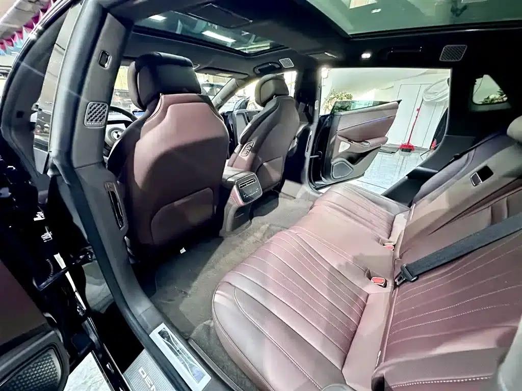 Denza Z9 GT 2024 1100 AWD Max Edition — миниатюра 17