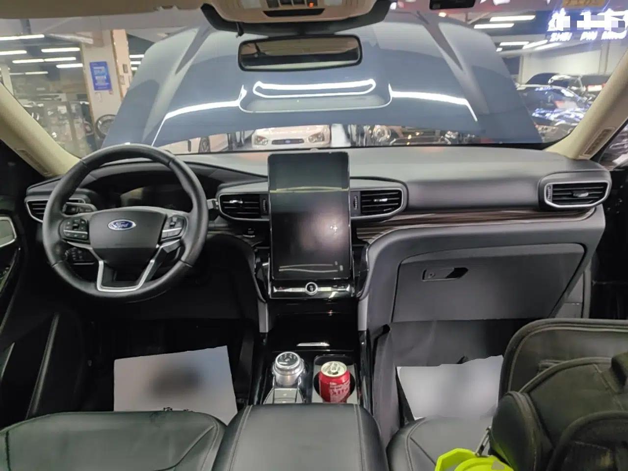 Ford Explorer 2020 EcoBoost 285 4x4 Titanium Edition 6 Seats — миниатюра 19