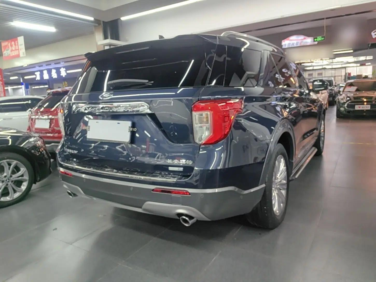 Ford Explorer 2020 EcoBoost 285 4x4 Titanium Edition 6 Seats — миниатюра 6