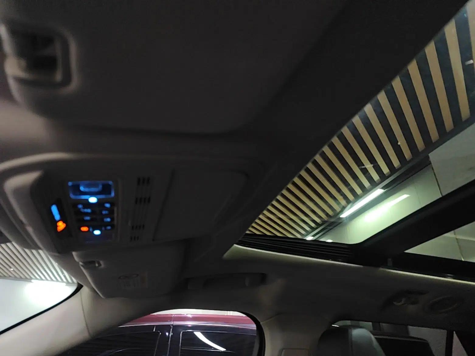 Ford Explorer 2020 EcoBoost 285 Rear-Drive Trend Edition 6 Seats — миниатюра 21
