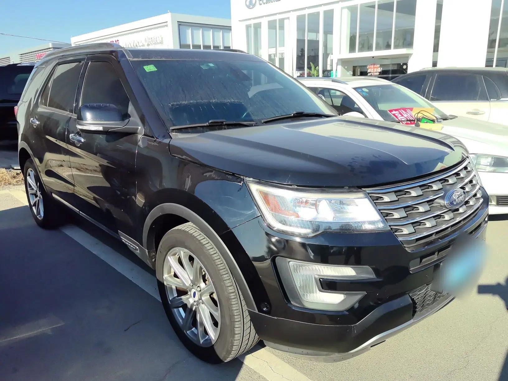 Ford Explorer 2017 2.3T Elite Edition — миниатюра 3