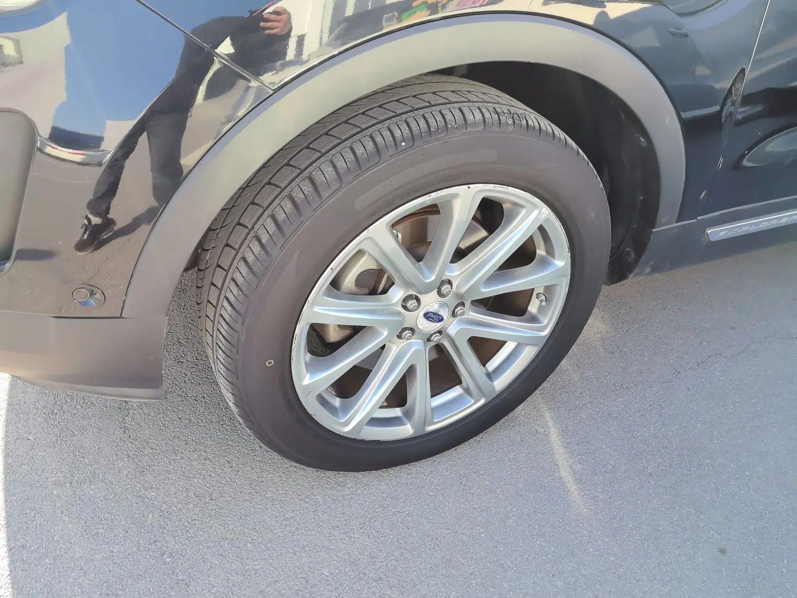 Ford Explorer 2017 2.3T Elite Edition — миниатюра 10