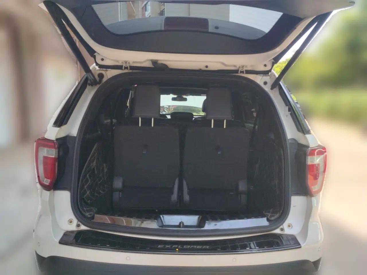 Ford Explorer Explorer Parallel Import 2.3T Automatic Gasoline 7-Seater Elite Edition — миниатюра 19