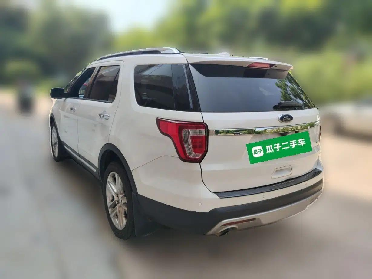 Ford Explorer Explorer Parallel Import 2.3T Automatic Gasoline 7-Seater Elite Edition — миниатюра 4