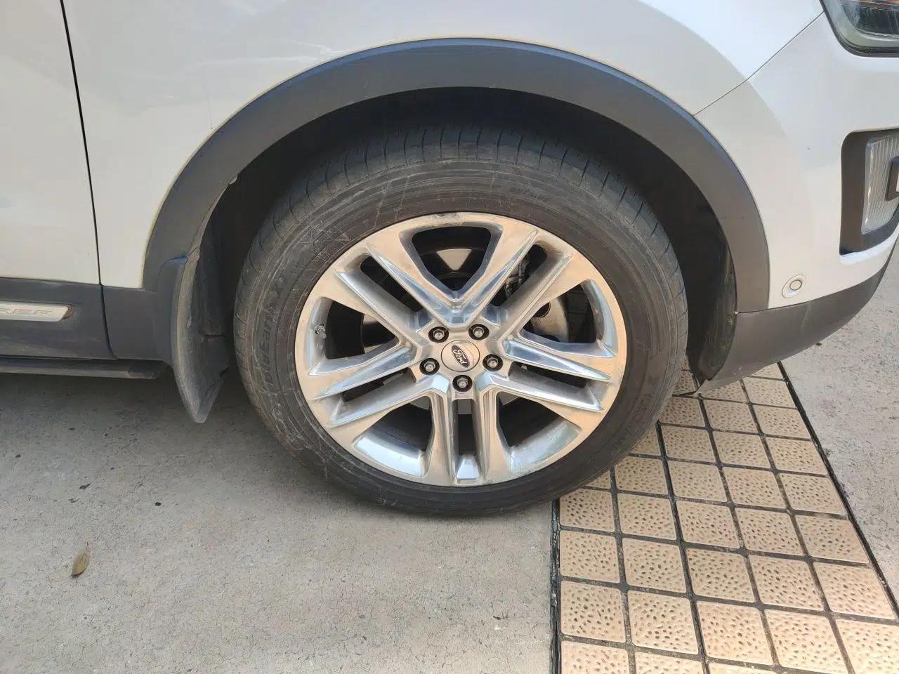 Ford Explorer Explorer Parallel Import 2.3T Automatic Gasoline 7-Seater Elite Edition — миниатюра 8